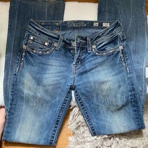 Buckle miss me jeans girls